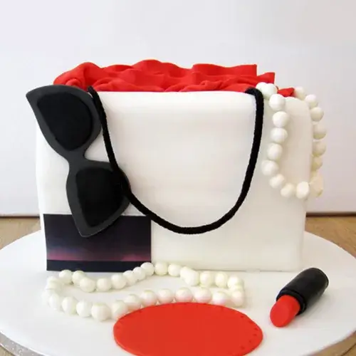 Designer Handbag Fondant Cake (2.5 Kg)